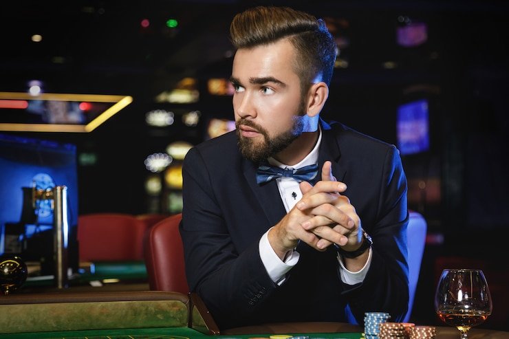 Antarmuka pemain Teen Patti mantra slot88 menampilkan kartu pribadi, pot, dan opsi taruhan